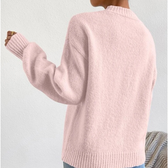 New pink long sleeve sweater - Picture 5 of 6